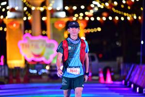 BIB: 00000, 7040
                            <button type="button" onclick="openModal(21872613)" class="btn btn-primary btn-sm float-right btn-popup" data-toggle="modal" data-target=".modal-high-quality">
                        <i class="fas fa-shopping-cart"></i> Add to Cart
                    </button>
                                            <button type="button" onclick="isThisMe(21872613, true)" class="btn btn-success btn-sm float-right btn-popup btn-isme hidden" data-toggle="tooltip" data-placement="bottom" title="นี่คือรูปของคุณใช่ไหม คลิกที่นี่เพื่อเอาเข้าอัลบั้ม">
                        <i class="fas fa-plus"></i> Add to album
                    </button>
                    <button type="button" onclick="isThisMe(21872613, false)" class="btn btn-warning btn-sm float-right btn-popup btn-isnotme hidden">
                        <i class="fas fa-ban"></i> Remove from album
                    </button>